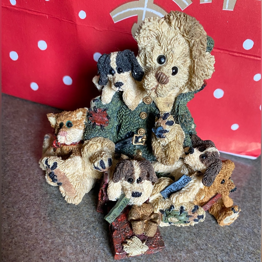 Boyd bears with puppies